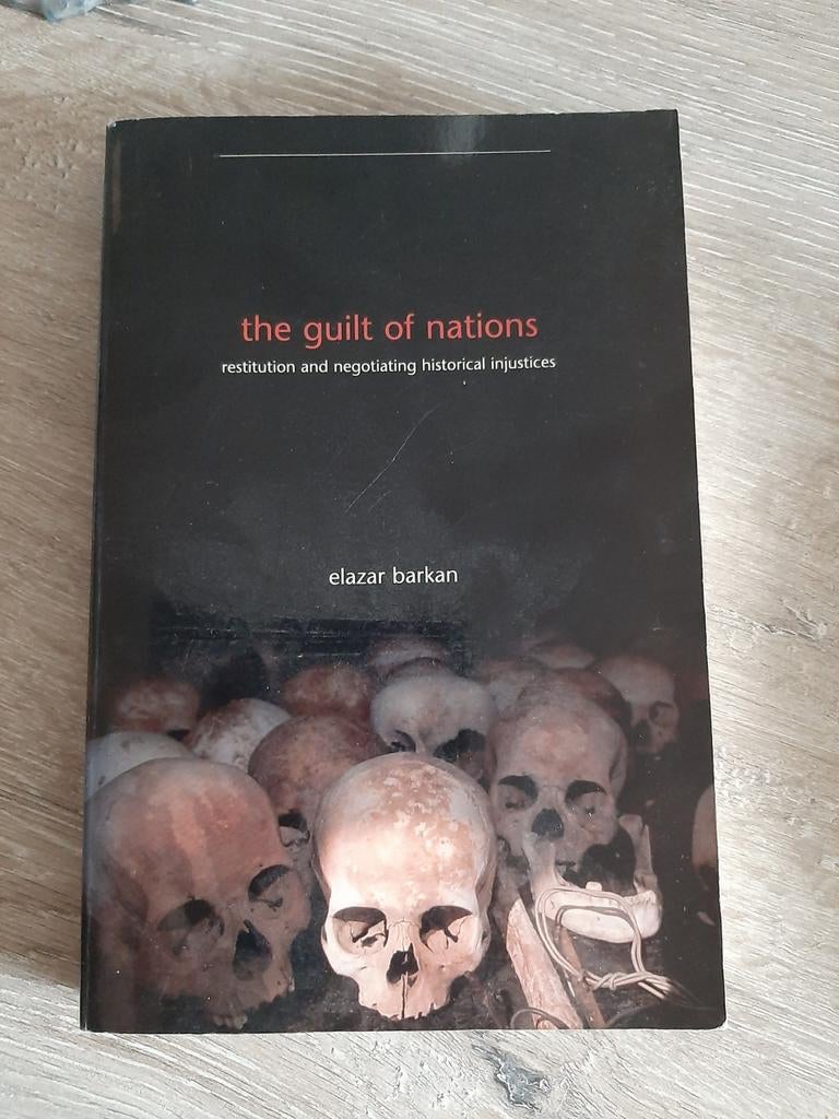 The Guilt of Nations, Maatschappij en Samenleving, Ophalen of Verzenden, Wereld, Elazar Barkan