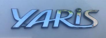 Toyota Yaris merk logo embleem, Ophalen of Verzenden, Gebruikt, Auto's
