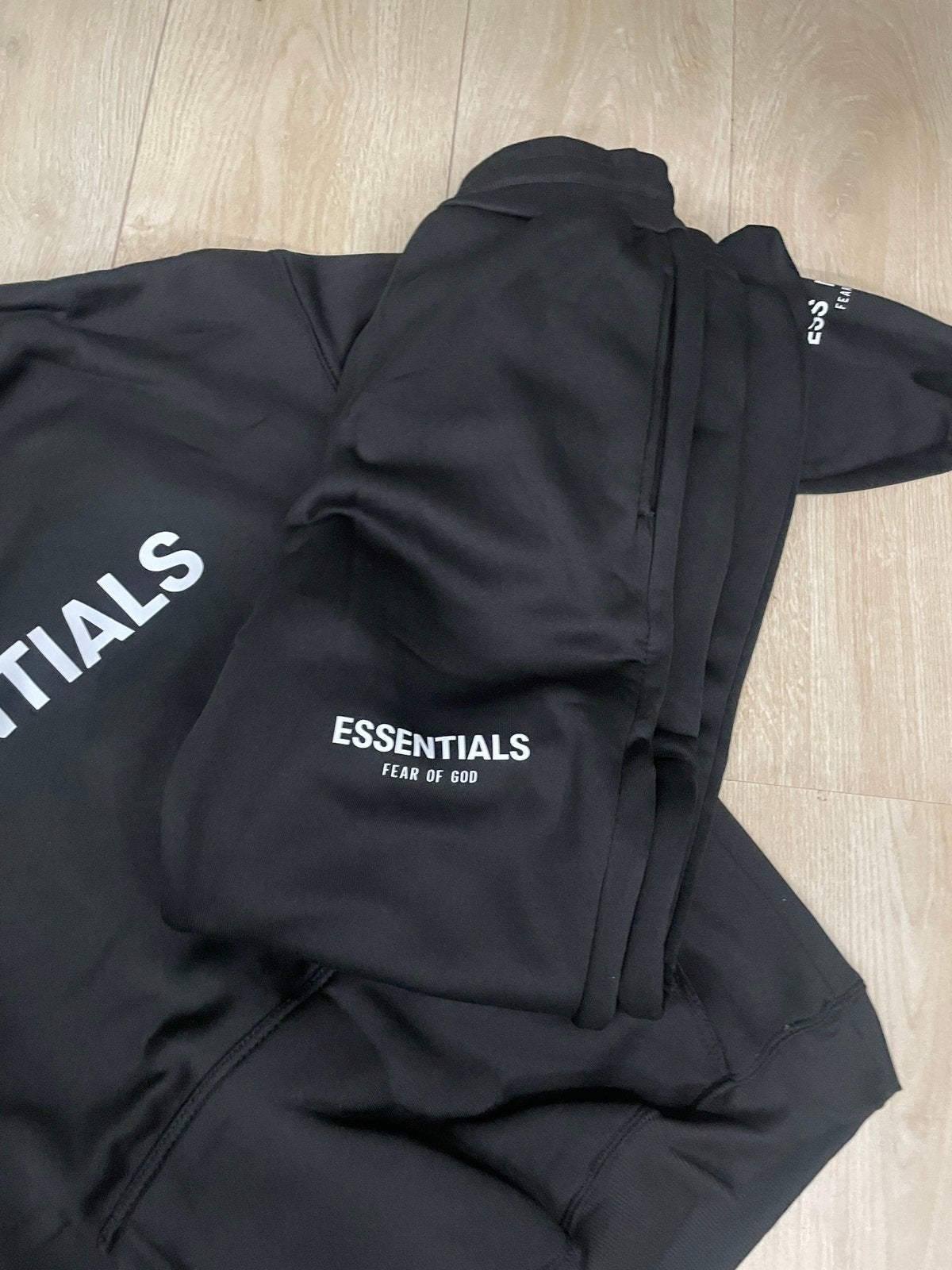 3 essentials FOG Pakken - Zwart, Kleding | Heren, Heren-kledingpakketten, Ophalen of Verzenden, Nieuw, Maat 48/50 (M)