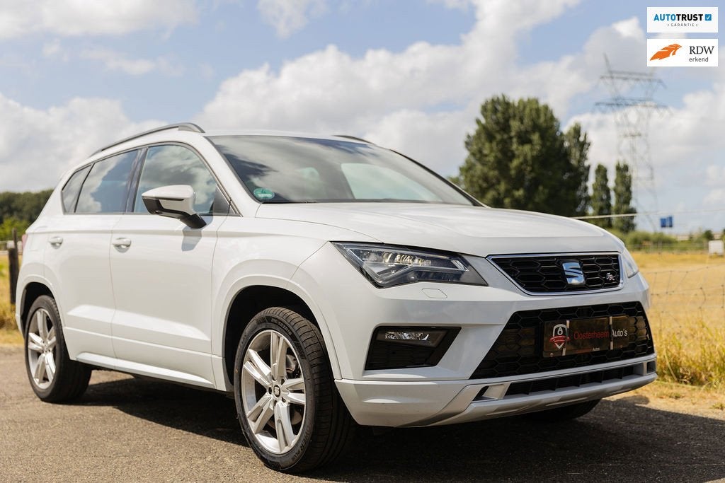 Seat ATECA 1.5 TSI FR|Cam|Carplay|Acc|Aut|, Auto's, Dealer onderhouden, 4 cilinders, 150 pk, Ateca