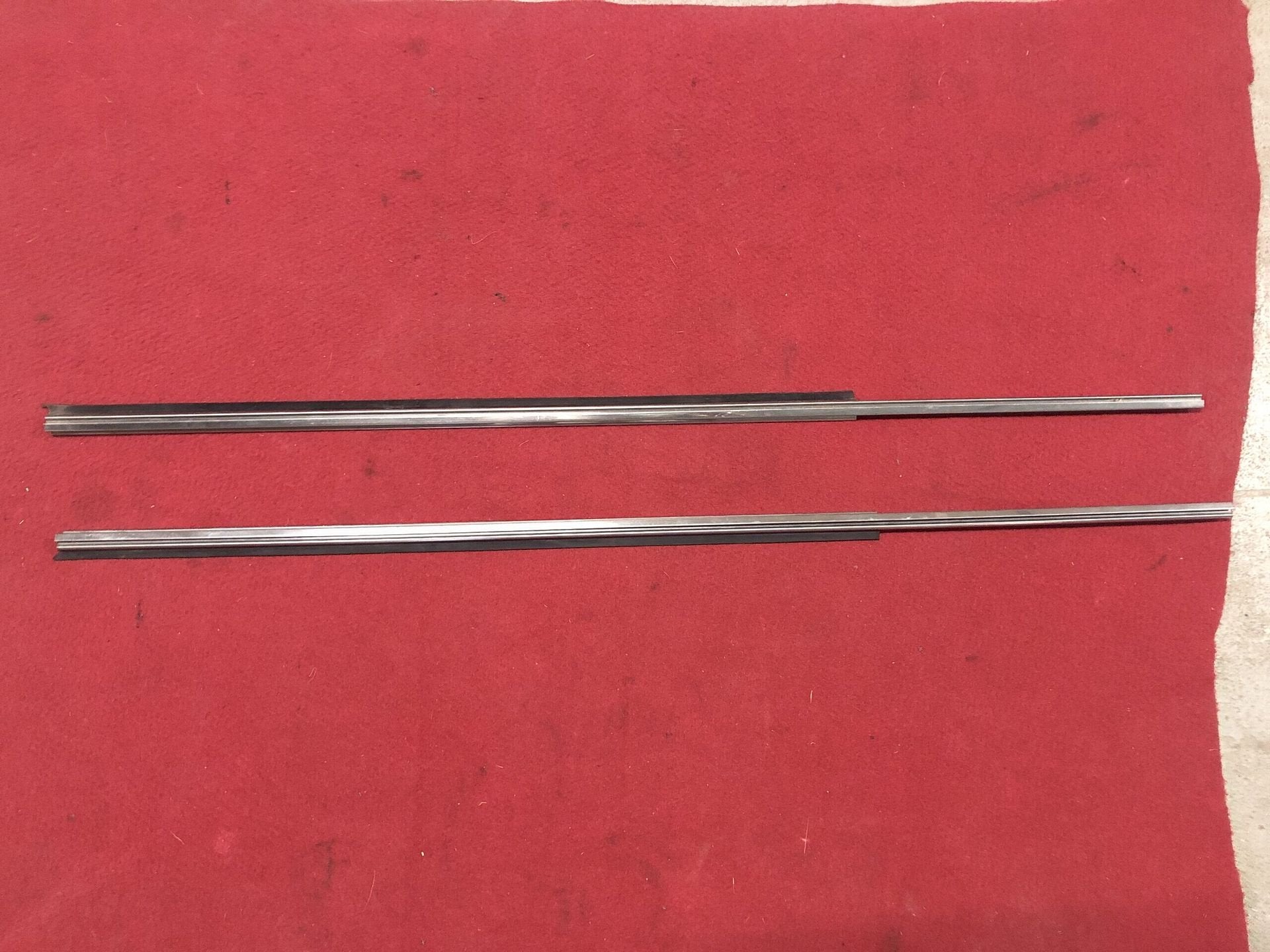 Lancia Beta Spider Zagato deurlijst met rubberen strip, Gebruikt, -, -, Ophalen of Verzenden