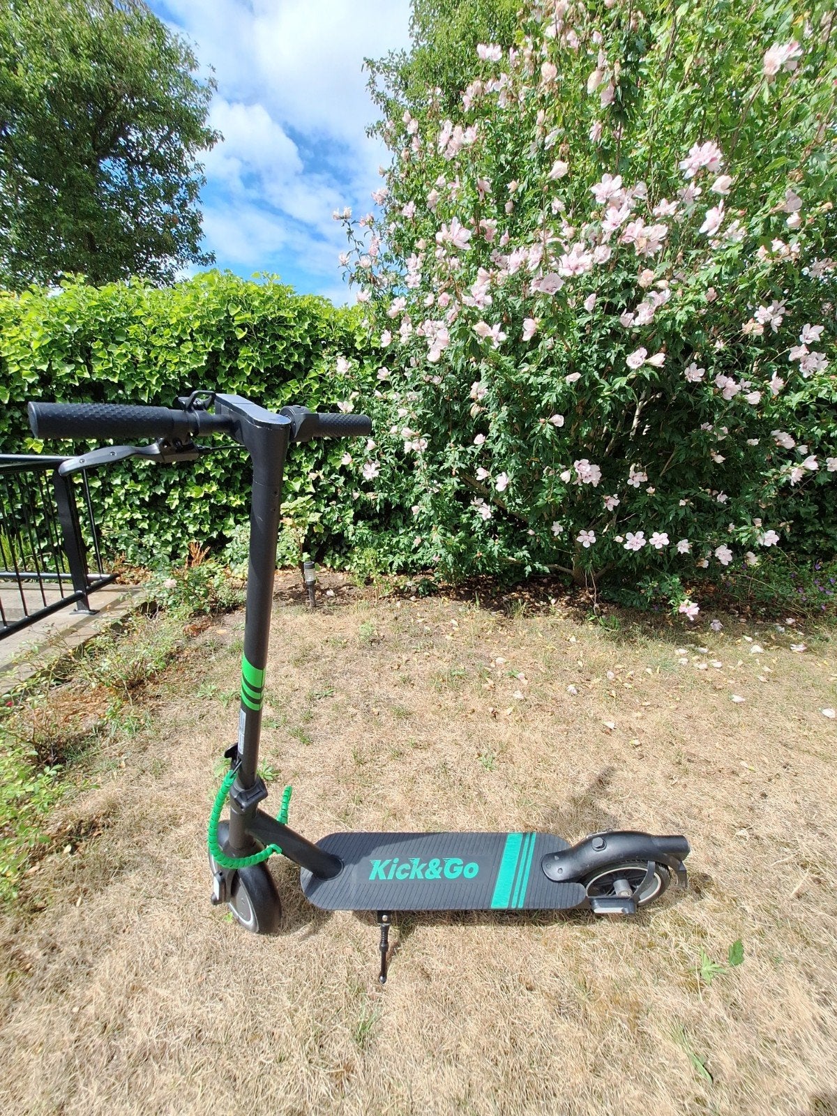 Urbmob Kick & Go Legale E-step met app connectiviteit, Fietsen en Brommers, Ophalen, Elektrische step (E-scooter)