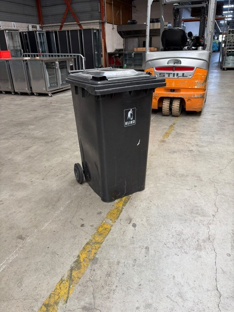Afvalcontainer op wieltjes - 240L (90 stuks), 100 liter of meer, Ophalen, Gebruikt, Overige typen