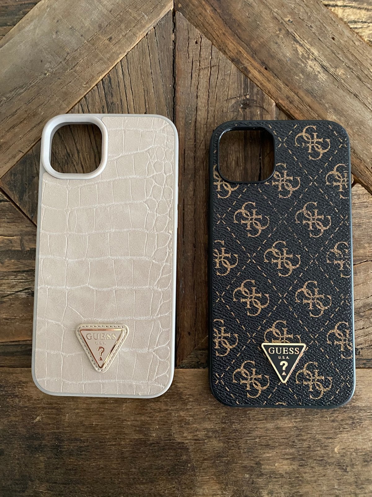 Guess IPHONE 14plus hoesjes., Ophalen of Verzenden, Zo goed als nieuw