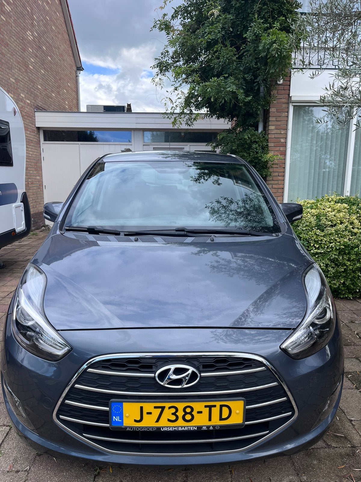 Hyundai iX20 1.6i Blue 124pk 2017 Grijs, Auto's, Hyundai, Voorwielaandrijving, 15 km/l, 1591 cc, 4 cilinders