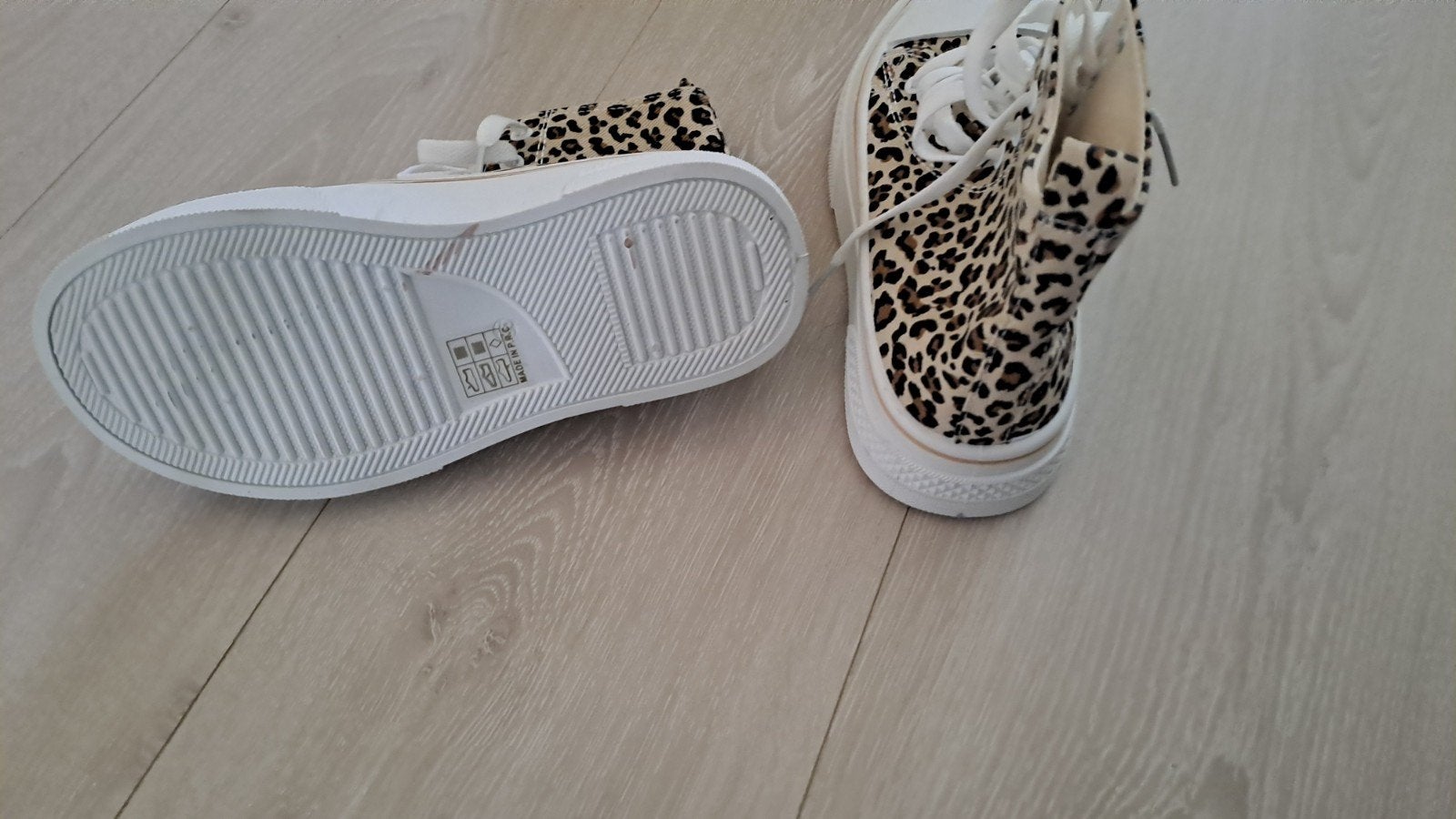 Leopard print sneakers - Maat 37, Ophalen, Nieuw, Sneakers of Gympen