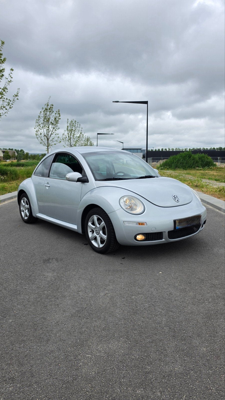 Volkswagen Beetle (Kever) 1.6 75KW 2010 Grijs, Auto's, Volkswagen, Particulier, Beetle (Kever), ABS, Benzine, E, Hatchback, Handgeschakeld