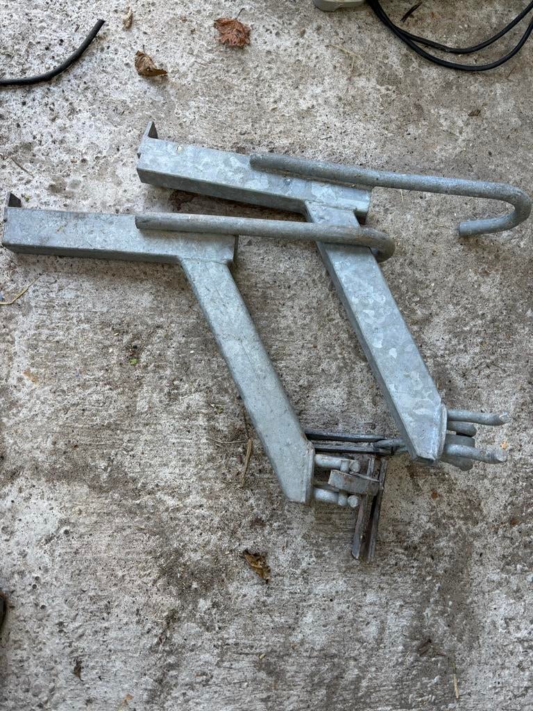 Uitwijksteunen voor steiger - Set van 2, Doe-het-zelf en Verbouw, Steigers, Ophalen, Gebruikt, Overige typen, 5 meter of hoger