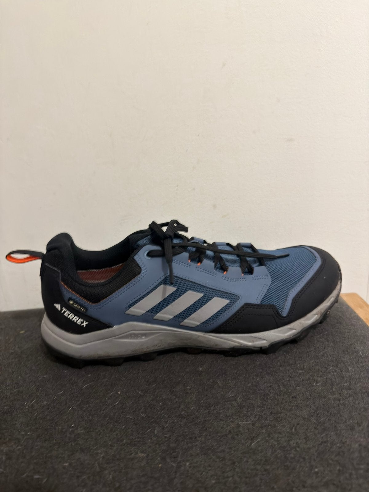 Adidas Goretex Terrex EU 47 1/3, Ophalen, Blauw, Sportschoenen, Zo goed als nieuw