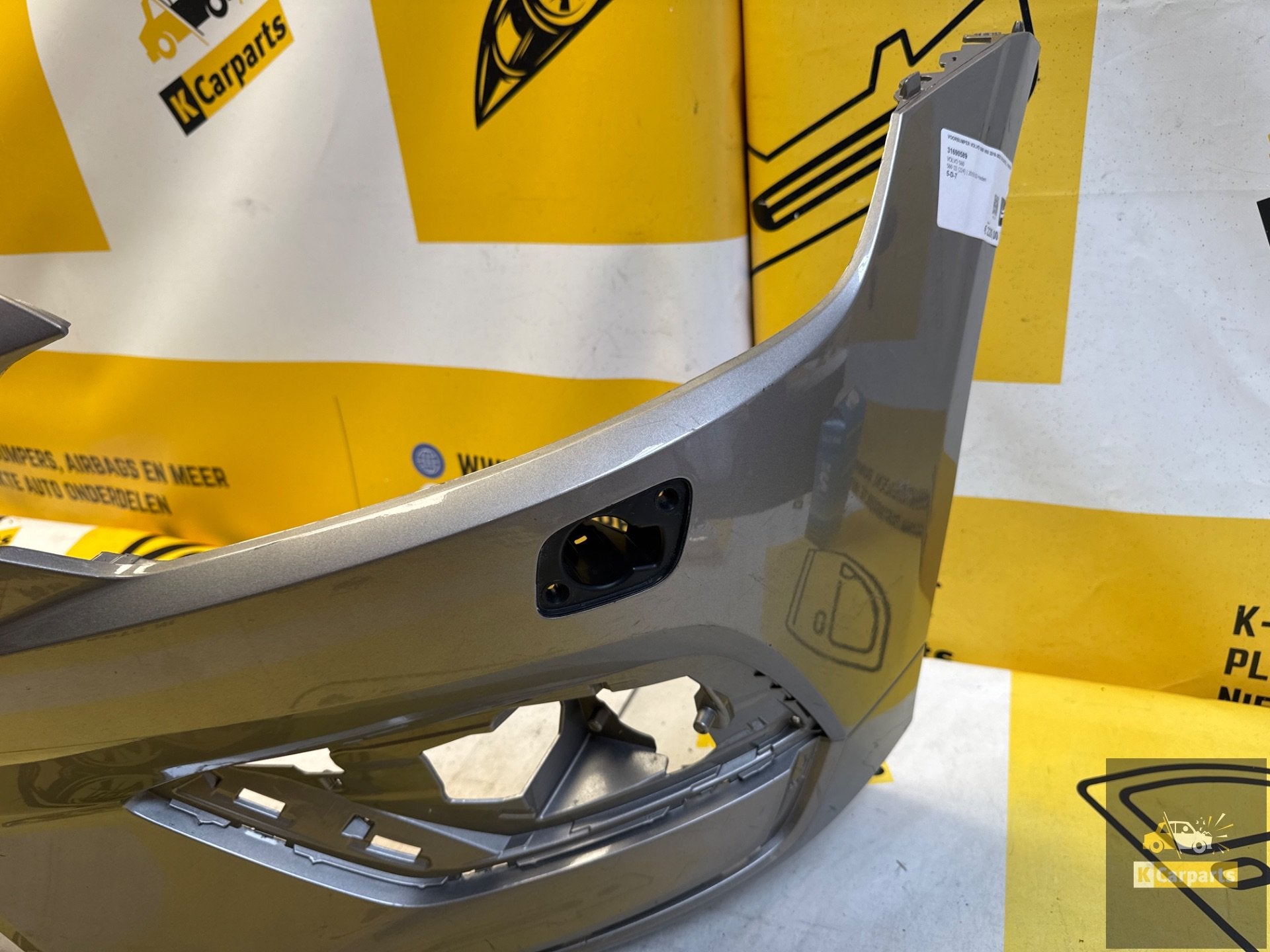Voorbumper volvo s60 V60 2016-2023 origineel 31690589, Info@fabrikant.eu, Ophalen of Verzenden, Volvo, Bumper