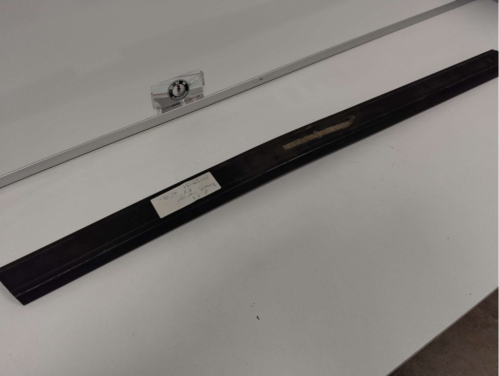 BMW 7 serie E23 Bumperrubber rechts voor NIEUW 51111900192, Auto-onderdelen, Niet ingevuld, Niet ingevuld, Nieuw, Ophalen of Verzenden