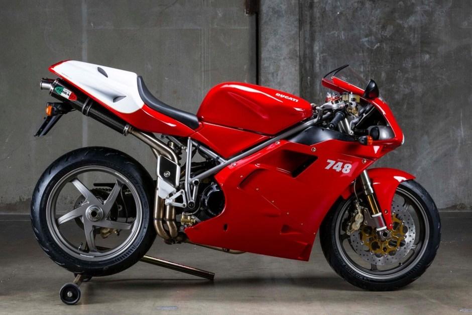Gezocht: Ducati 748 project of vastloper, Motoren, Ophalen