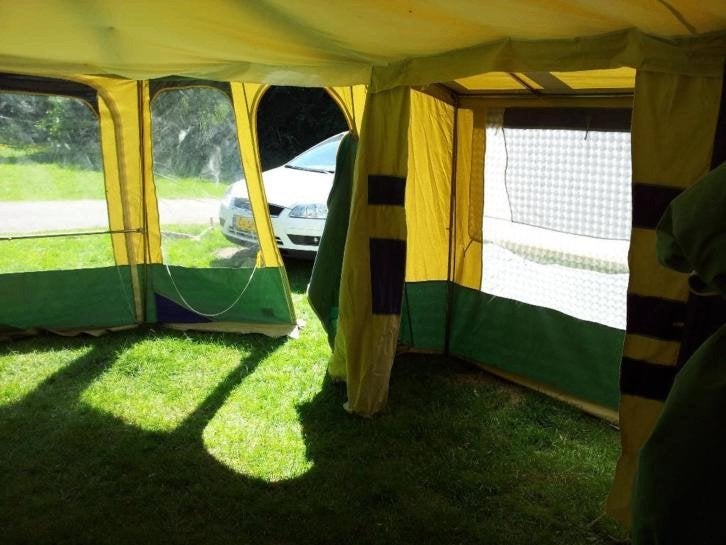 Jamet Montana  lattenbodems,Trigano Chantily kampeerspullen, Caravans en Kamperen, Vouwwagens, Trigano, Meerkleurig, Ophalen of Verzenden