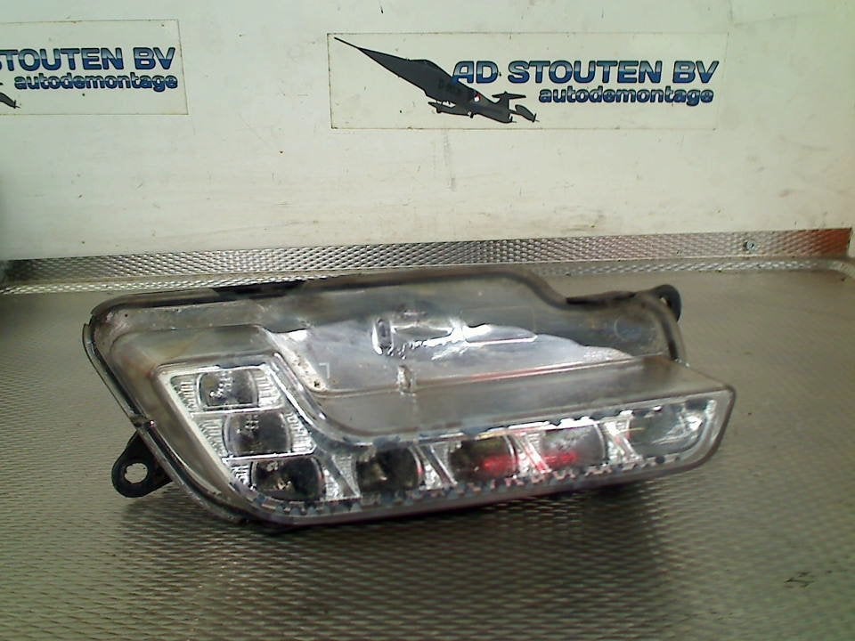 Dagrijverlichting Links Mercedes-Benz E (W212) 2009 19a906b, Gebruikt, Mercedes-Benz AG, Mercedes-Benz, Mercedesstraße 120, Stuttgart 70372, , Duitsland