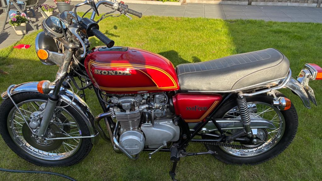 Honda CB550 four 1977 (veel vernieuwd en extra onderdelen), Motoren, 4 cilinders, Gebruikt, Particulier, Toermotor
