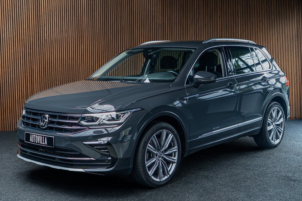 Volkswagen Tiguan 2.0 TSI 4M Alcantara leer Virtual 360 PDC, Gebruikt, 4 cilinders, 1984 cc, Bedrijf