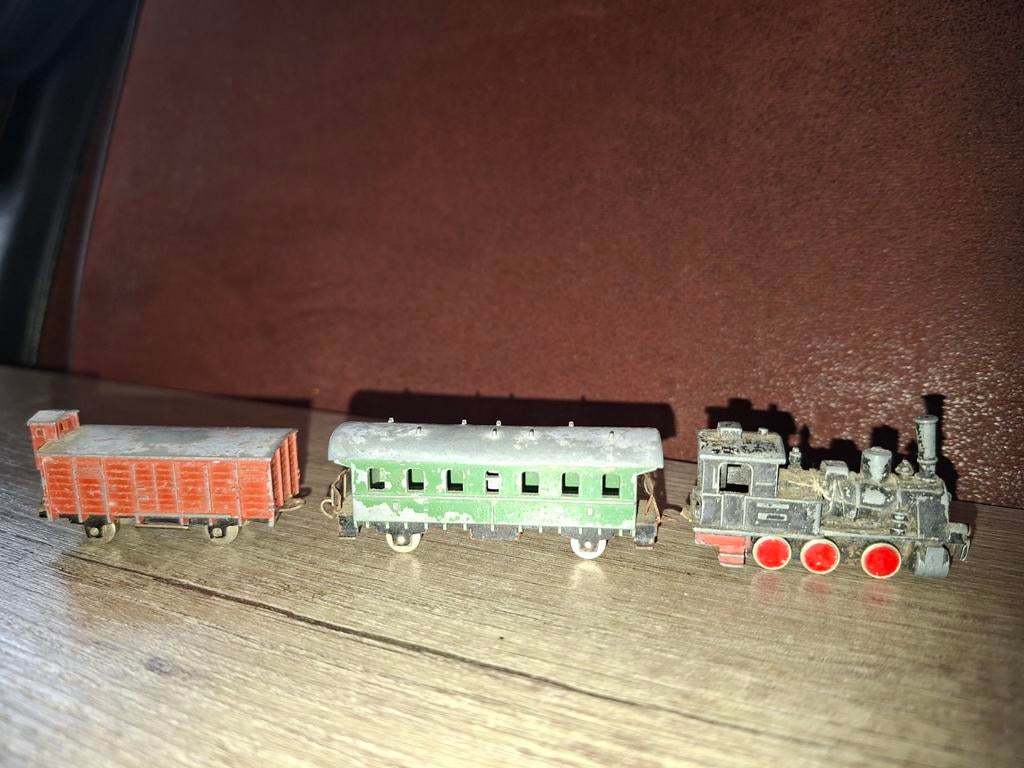 Vintage Minitrix Treinset: Locomotief, Personen en Goederen, Gelijkstroom of Wisselstroom, Trix, Ophalen of Verzenden, Gebruikt
