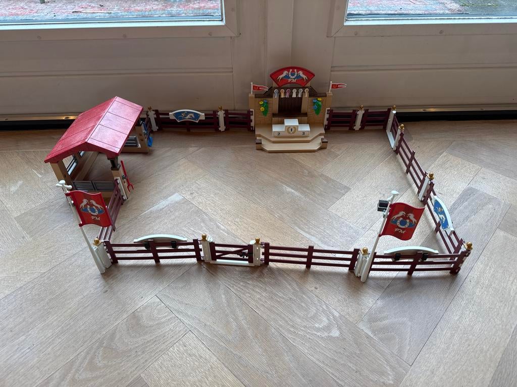 Playmobil Paardenwei/Paardenbak met tribune en stal, Ophalen, Gebruikt, Complete set