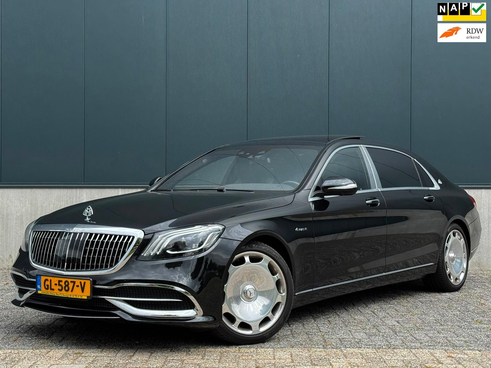 Mercedes-Benz S-klasse 500 MAYBACH|4MATIC|STERRENHEMEL|4ZITS, Auto's, 2175 kg, Gebruikt, Maybach S-Klasse, Zwart