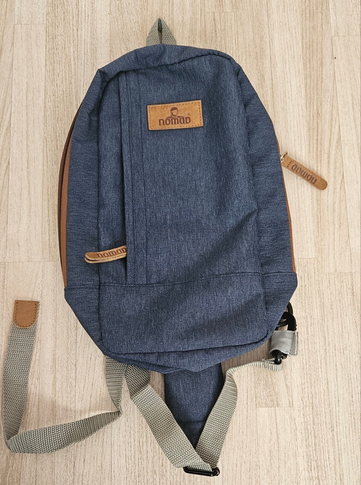 Nomad Rugtas - Compact en Stijlvol, Nomad, Ophalen of Verzenden, 30 tot 45 cm, Minder dan 25 cm