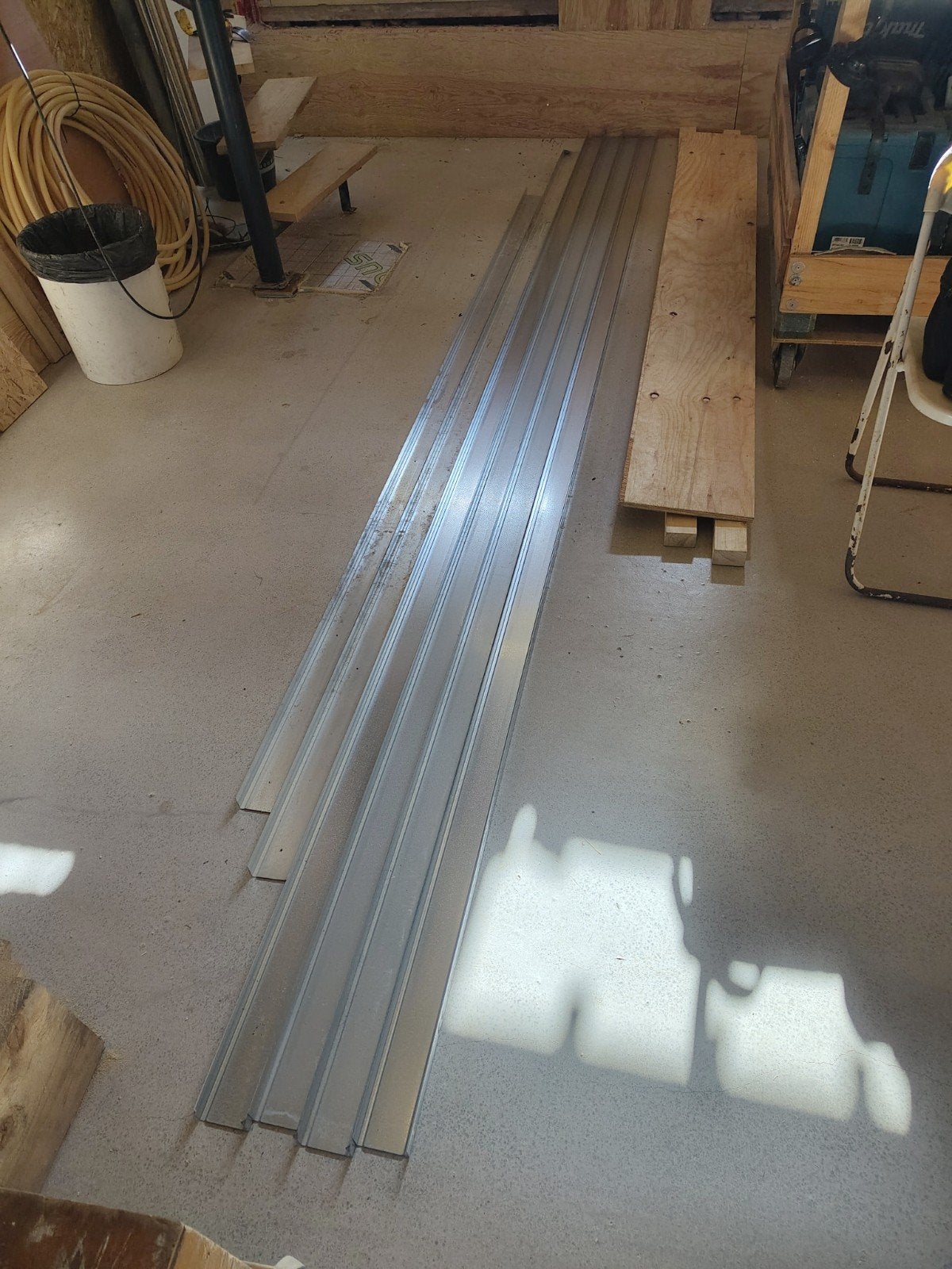 6 stuks metalen U-profielen voor studwand, Ophalen, 50 mm of meer, Balk, Minder dan 200 cm