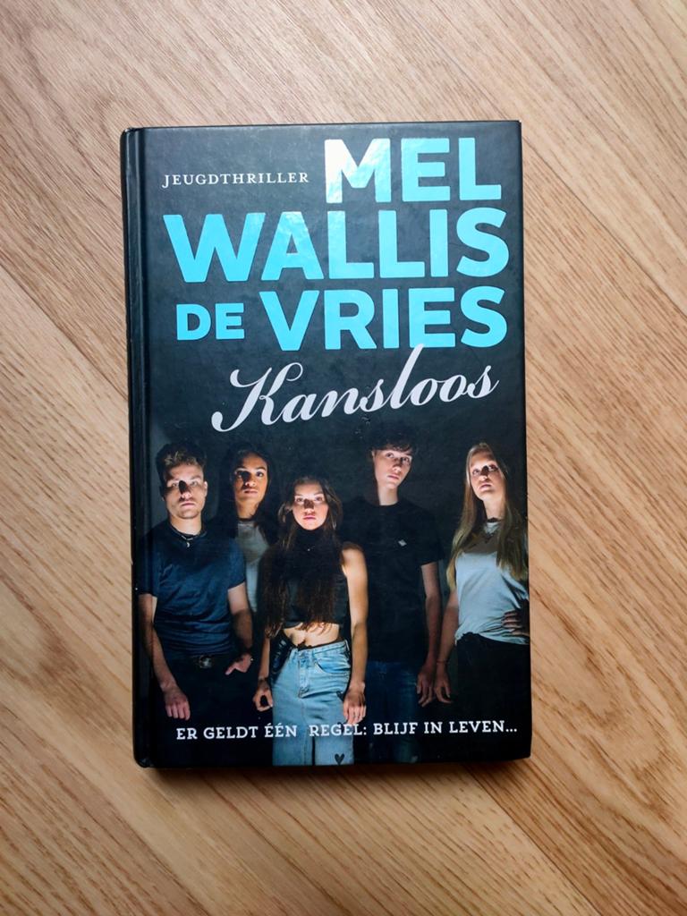 12 Mel Wallis de Vries boeken, Ophalen, Zo goed als nieuw, Nederland