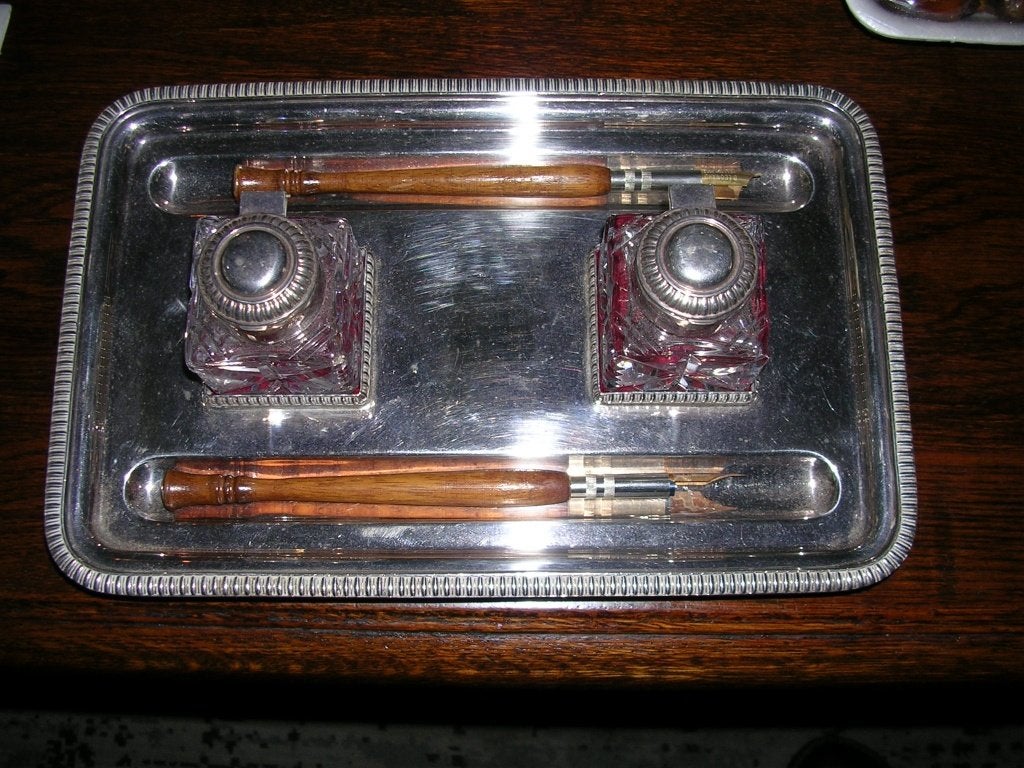 Een verzilverde inktstel Z.G.A.N., Ophalen of Verzenden