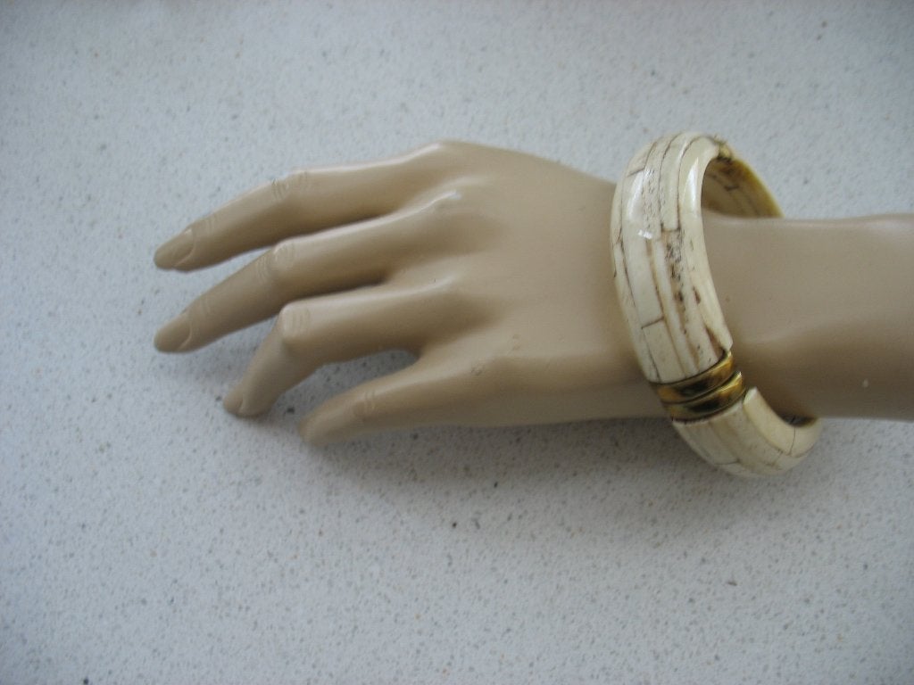 Armband Tribal Etnisch Bohemian Hoorn met Koper Accenten, Sieraden, Tassen en Uiterlijk, Antieke sieraden, Ophalen of Verzenden
