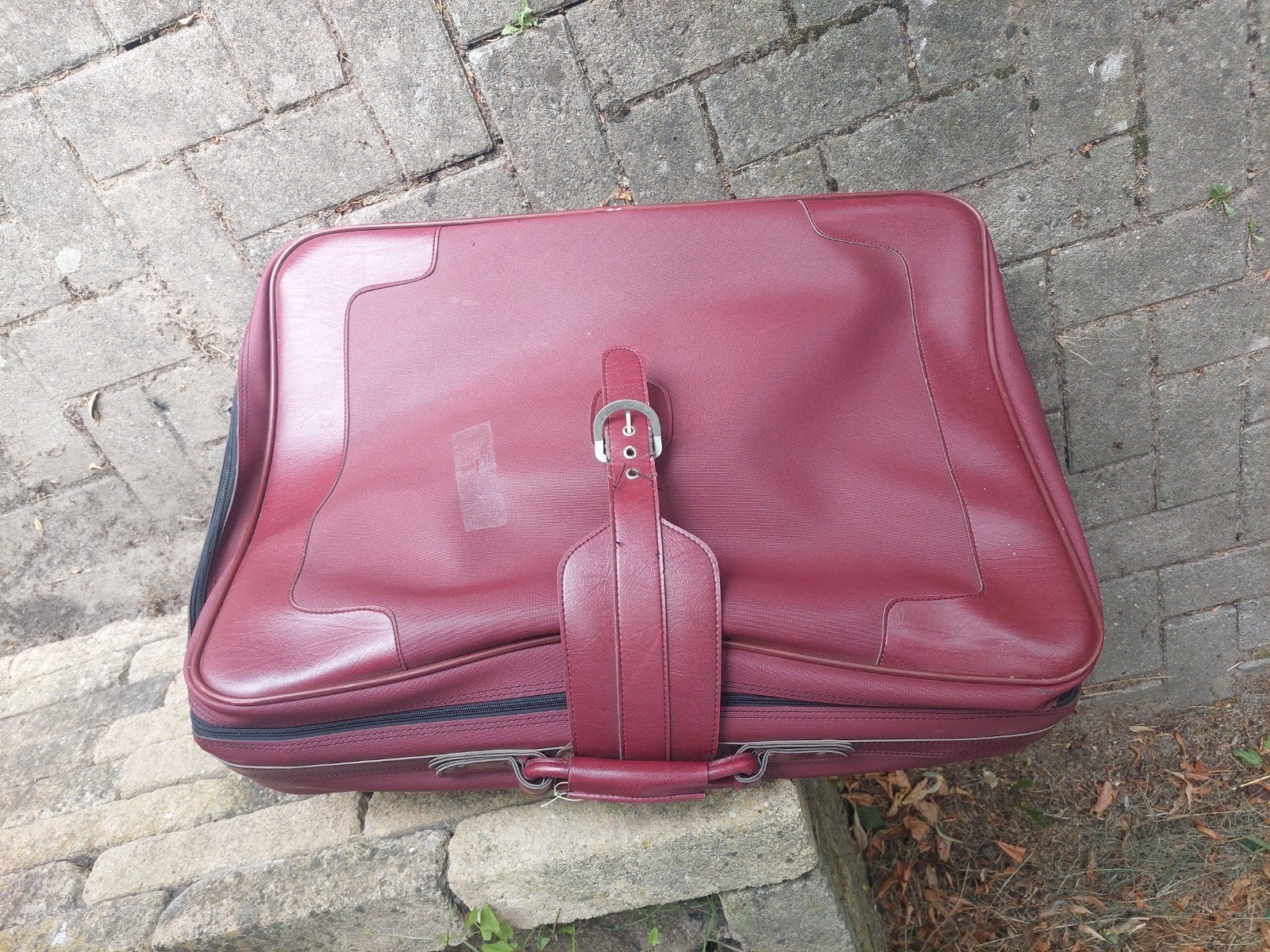 Vintage bordeauxrode koffer, Sieraden, Tassen en Uiterlijk, Koffers, Ophalen, Overige materialen, Gebruikt, 50 tot 60 cm