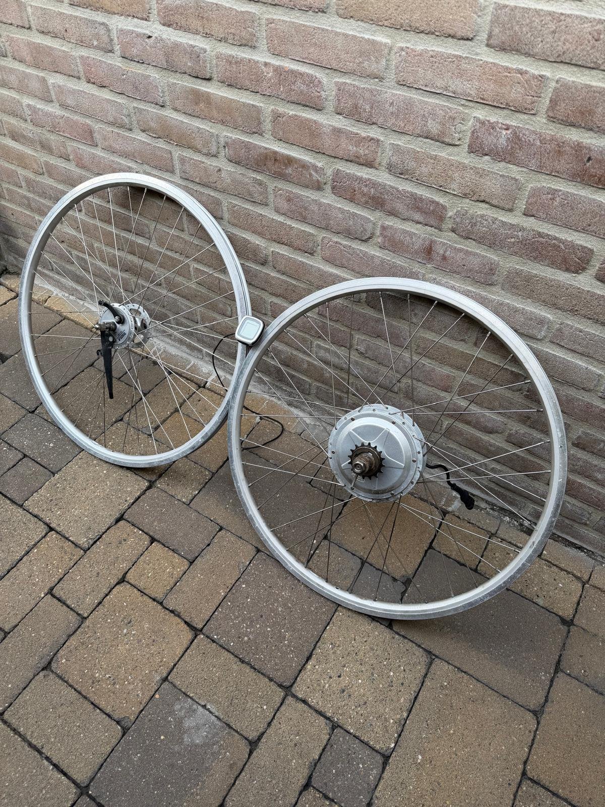 Sparta/Batavus/Koga achterwielmotor en voorvelg met display, Fietsen en Brommers, Elektrische fiets, Gebruikt, Ophalen of Verzenden