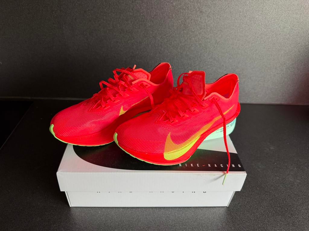 Nike w zoomx vaporfly next%4 maat 37,5, Ophalen of Verzenden, Zo goed als nieuw, Hardlopen, Hardloopschoenen