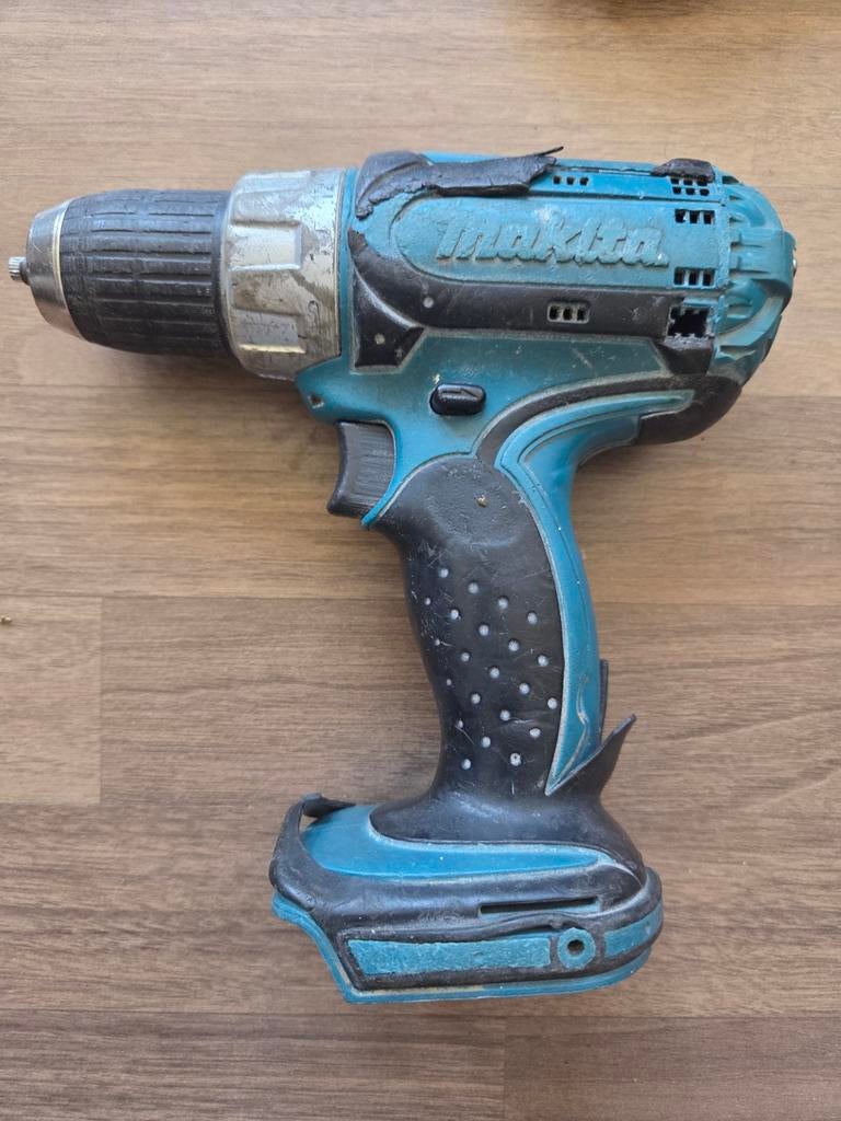 Makita Boor-/schroefmachine 14.4V, Gebruikt, Variabele snelheid, Ophalen of Verzenden, Boor- en Schroefmachine