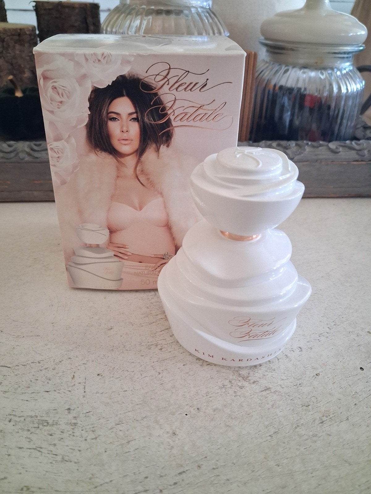 kim kardashion fleur fatale eau de parfum nieuw, Verzamelen, Parfumverzamelingen, Ophalen, Nieuw, Parfumfles