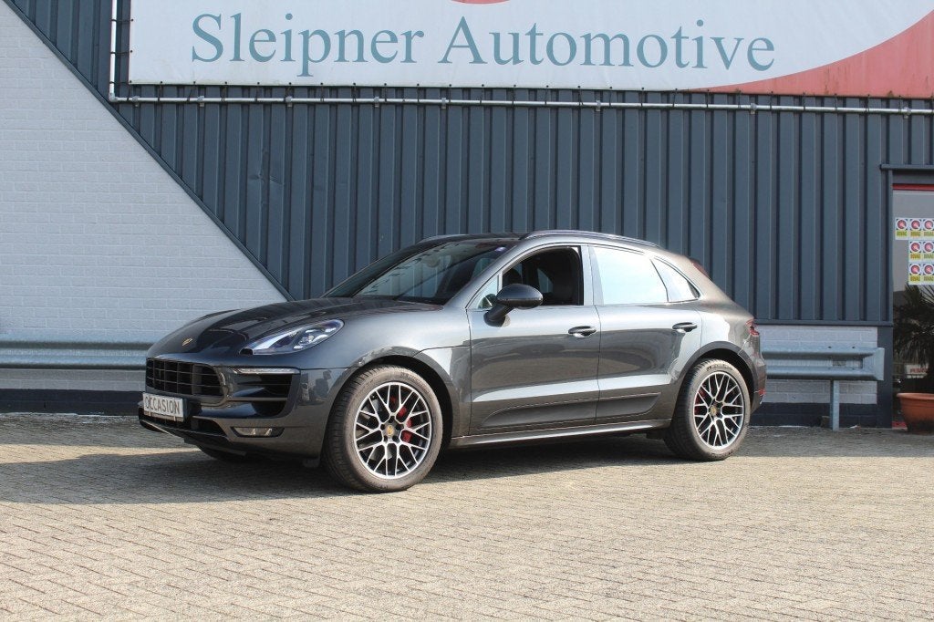Foto 9 van Porsche MACAN 3.0 GTS Sport Chrono /Leer/ Sportuitlaat/ Trek
