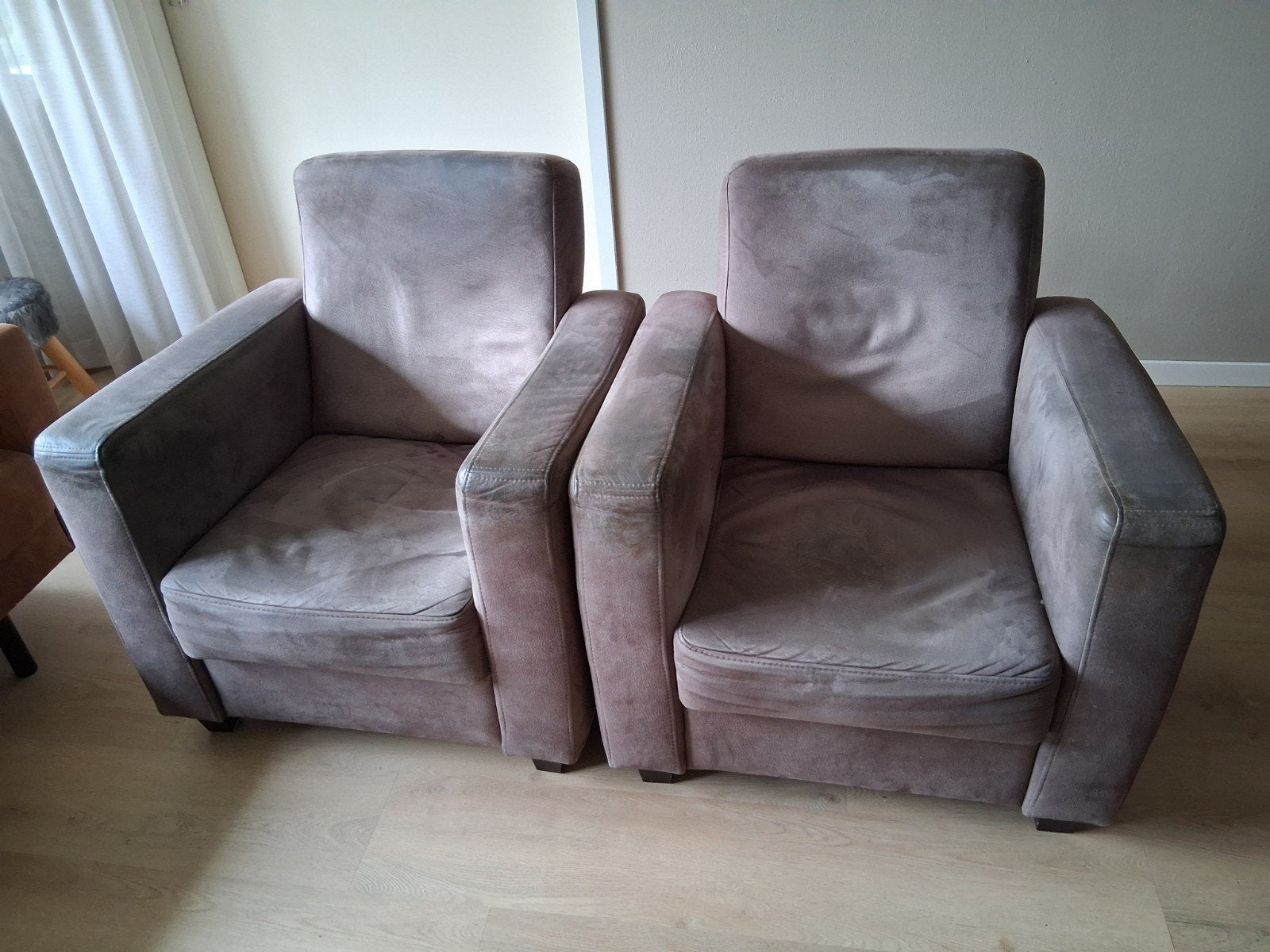 2 fauteuils grijs/taupe - gratis af te halen, Ophalen