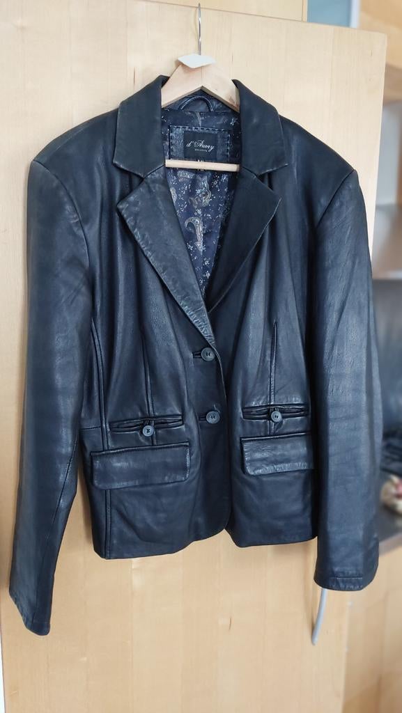 Stijlvol bruin leren Jasje - D'Avery Exclusive xxl, Kleding | Dames, Jassen | Zomer, Zo goed als nieuw, Maat 38/40 (M), Zwart