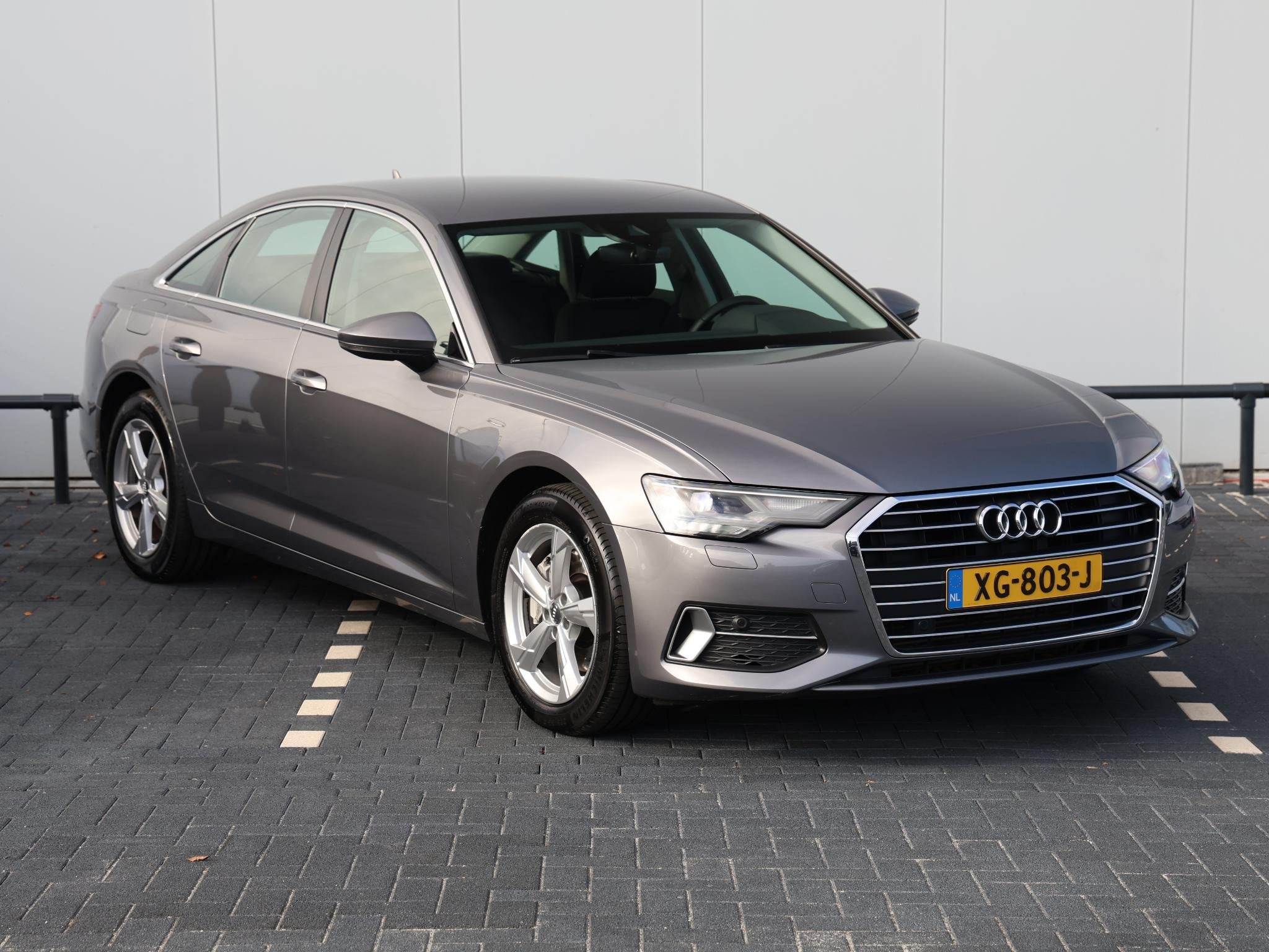 Audi A6 Limousine 45 TFSI Pro Line 245pk | Elektrische stoel, Auto's, Stof, Gebruikt, 4 cilinders, Bedrijf