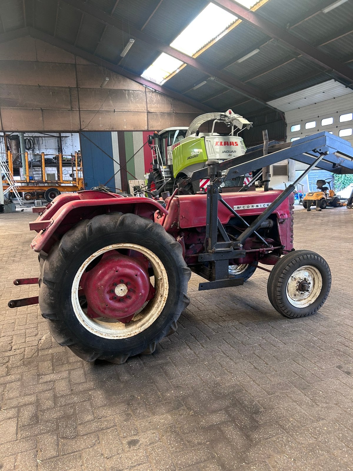 Mc cormick international met voorlader, Ophalen, Gebruikt, Tot 80 Pk, McCormick