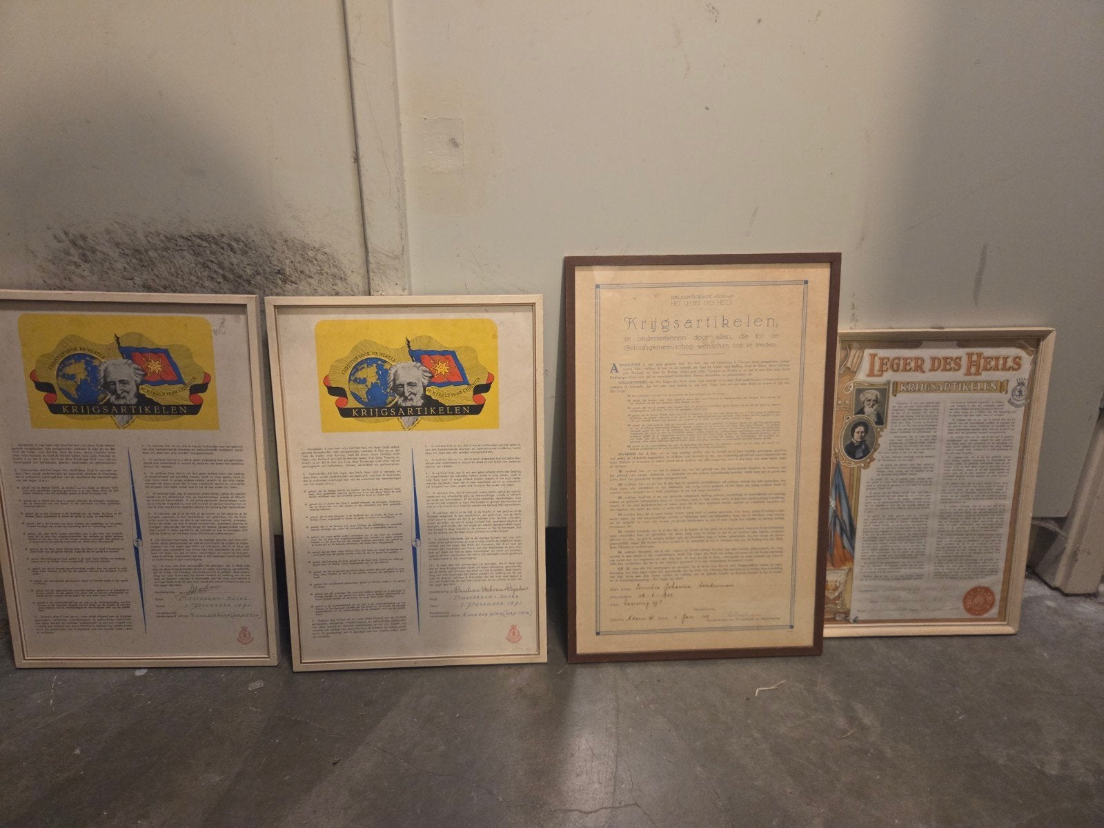 4x Leger des Heils Krijgsartikelen ingelijst (1912-19, Verzamelen, Ophalen of Verzenden, Gebruikt, Kaart of Prent, Christendom | Protestants