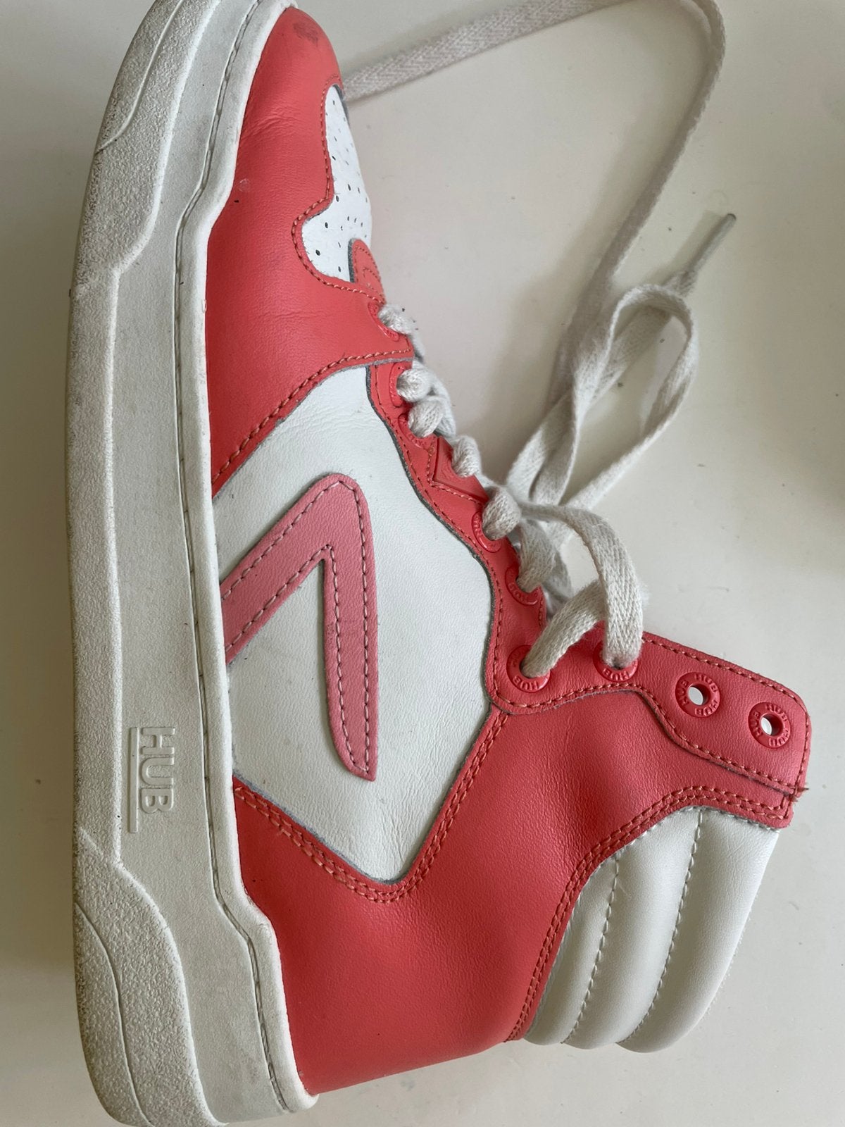 Te koop: leren sneakers, HUB, 39, nieuwstaat, Ophalen of Verzenden, Zo goed als nieuw, Sneakers of Gympen