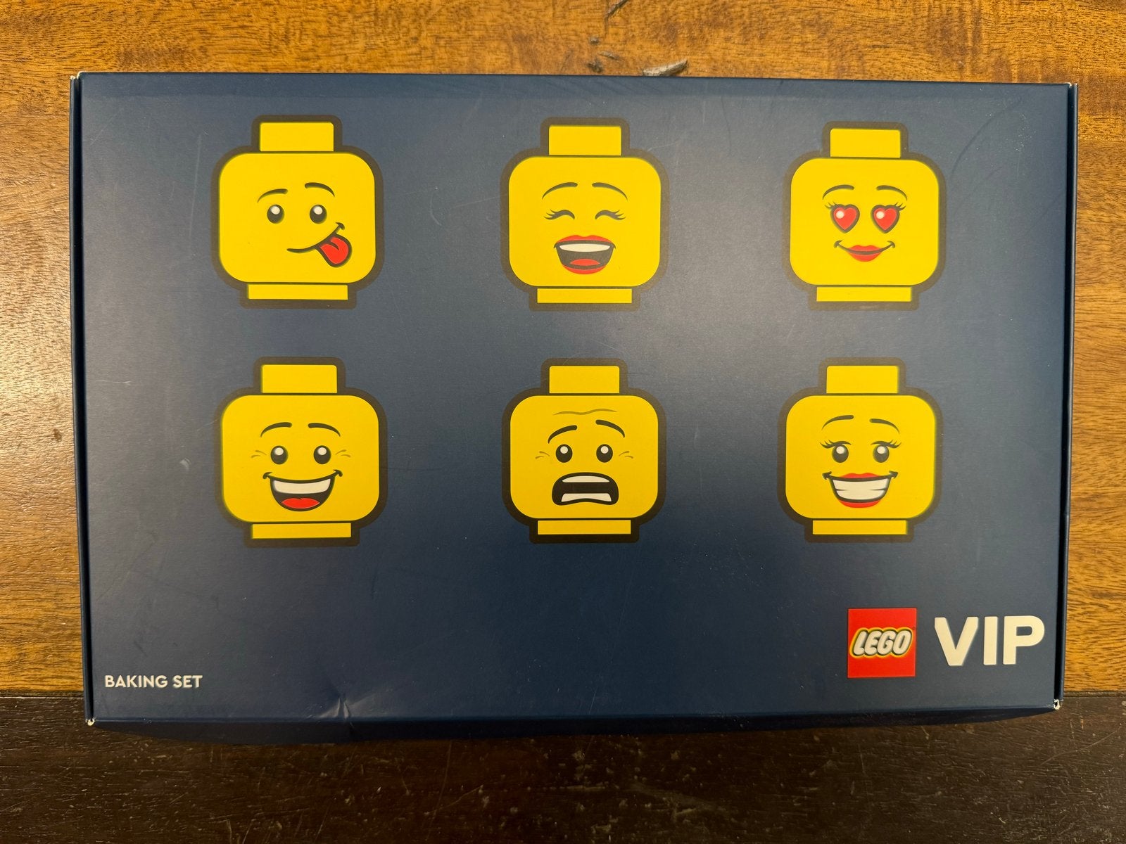 LEGO VIP Bakset - Siliconen mal en uitstekers en onderzetter, Hobby en Vrije tijd, Overige thema's, LEGO, Gereedschap of Toebehoren