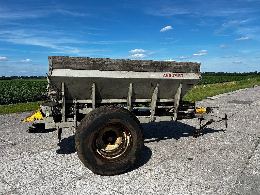 Kalkstrooier agromet, Zakelijke goederen, Ophalen, Fruitteelt, Gewasbescherming en Bemesting