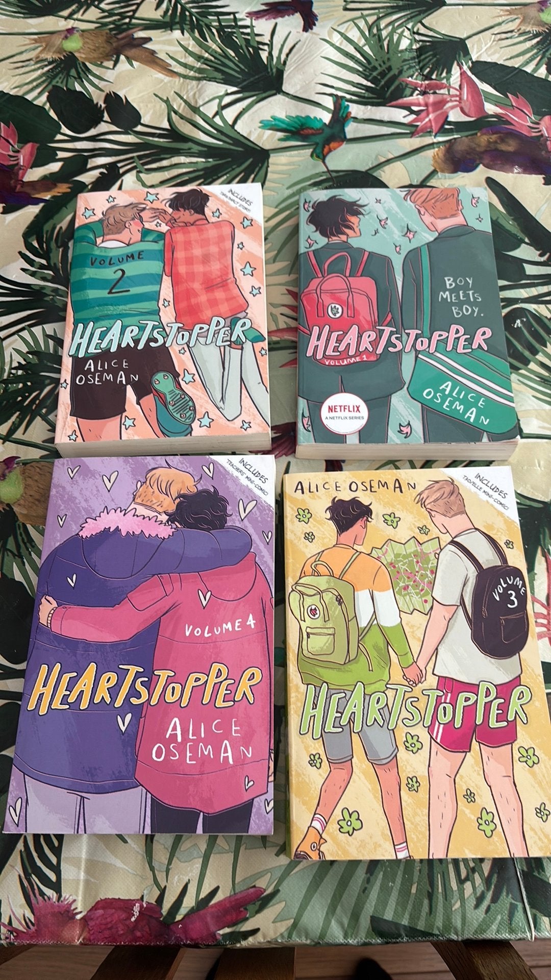 Heartstopper deel 1tm 4, Boeken, Ophalen of Verzenden, Zo goed als nieuw