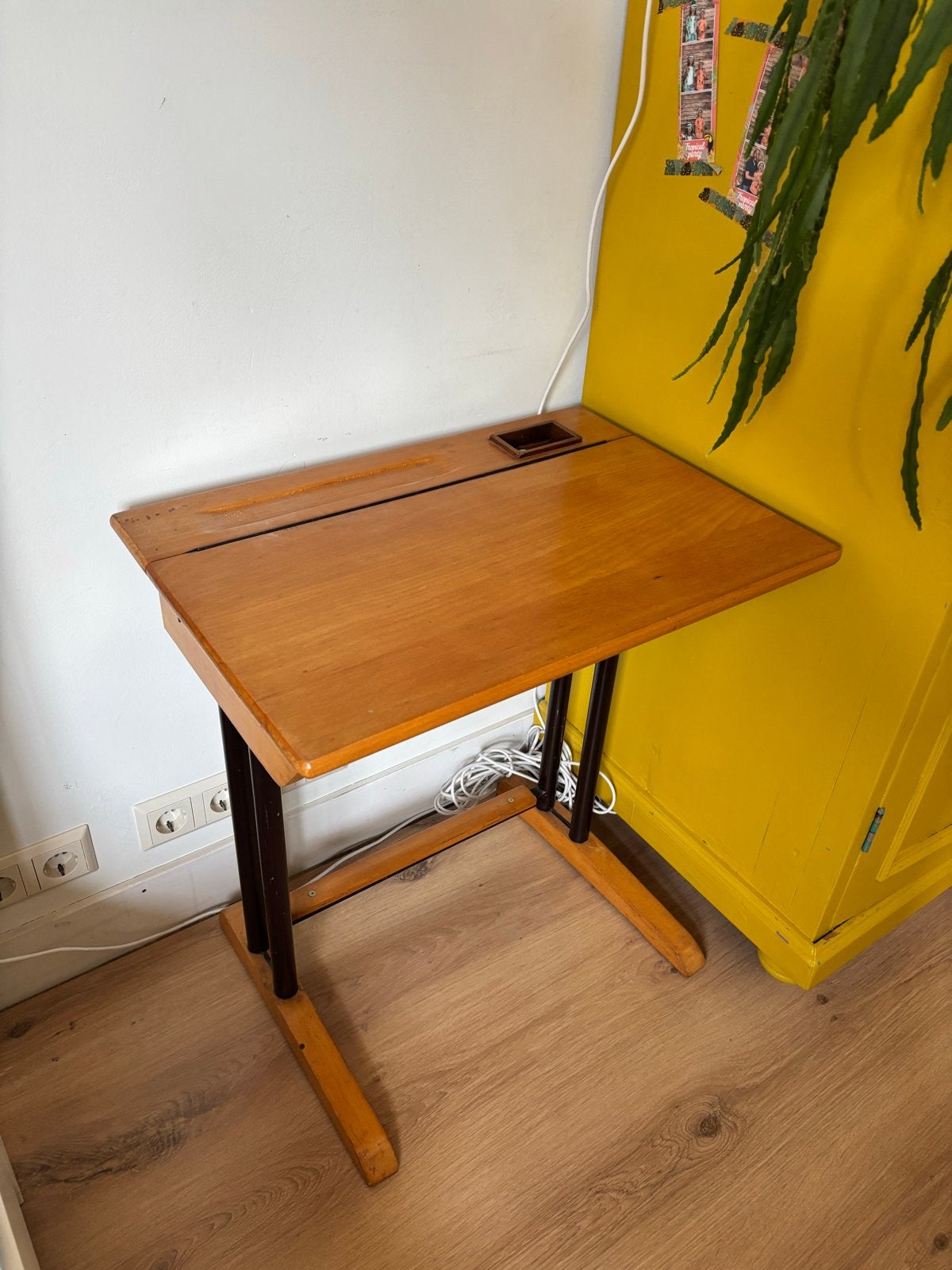 Vintage houten schoolbankje / bureau, Ophalen of Verzenden