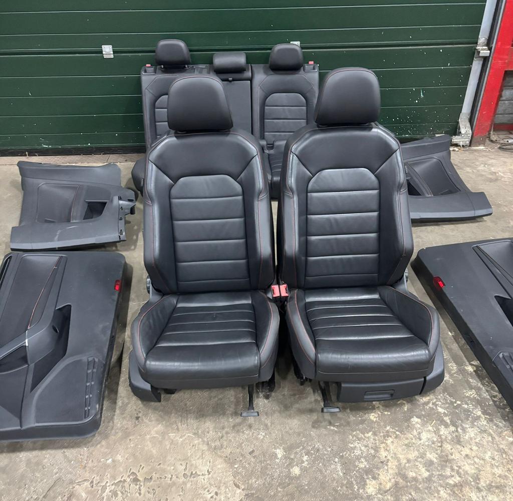 Volkswagen golf 7 gti leer interieur, Auto-onderdelen, Ophalen of Verzenden, Nieuw, Volkswagen