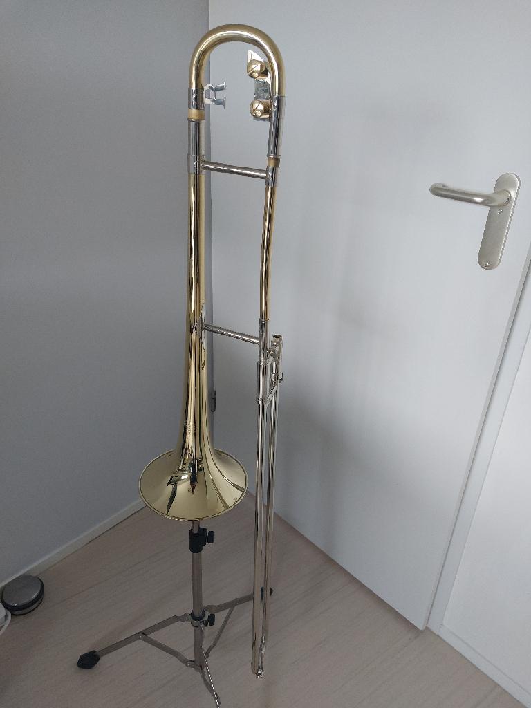 trombone Rath R100, Ophalen of Verzenden, Zo goed als nieuw, Tenor, Met koffer