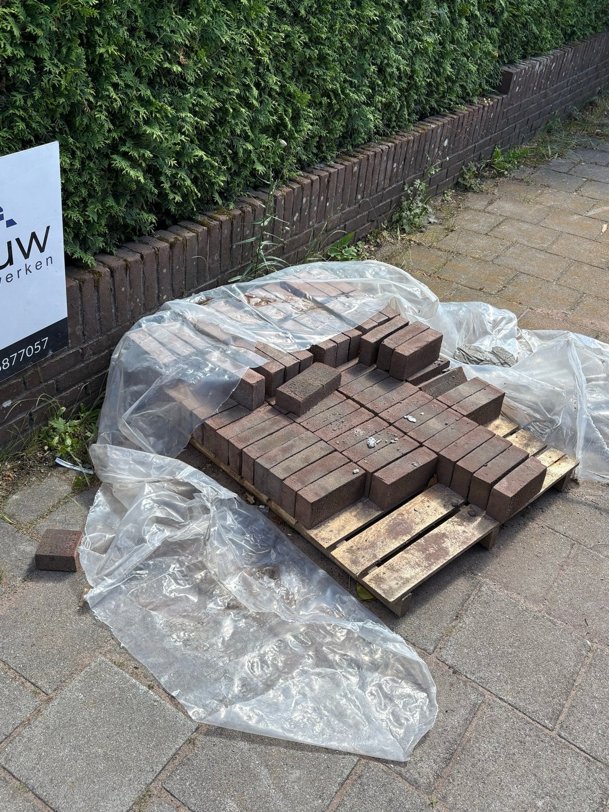 Gratis stenen (ruim 90 stuks) maasbruin, Ophalen, Overige materialen, Gebruikt, Klinkers