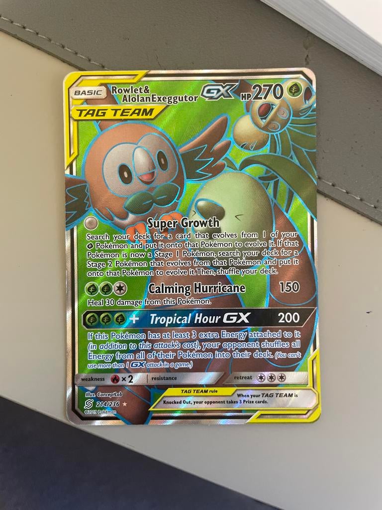 Pokémon Kaart: Rowlet & Alolan Exeggutor GX TAG TEAM, Ophalen of Verzenden, Zo goed als nieuw, Losse kaart, Foil