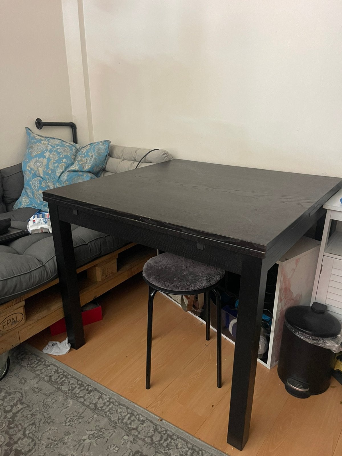 Ikea uitschuiftafel, hele goeie staat, Ophalen, Zo goed als nieuw