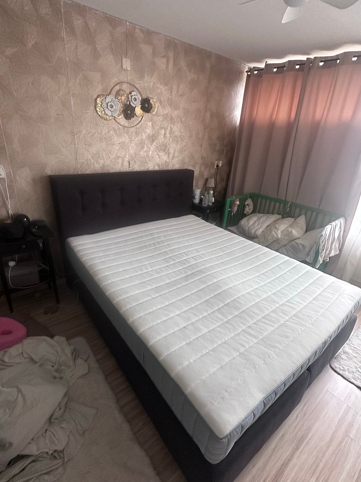 Boxspring zgan pocketvering matras en hoofdboard160x200cm, Ophalen, Tweepersoons, Zo goed als nieuw, 200 cm